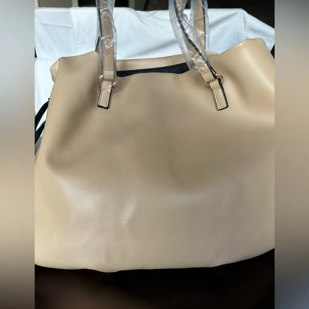 Victoria’s Secret NWT Cinch-Top Tote - Image 3