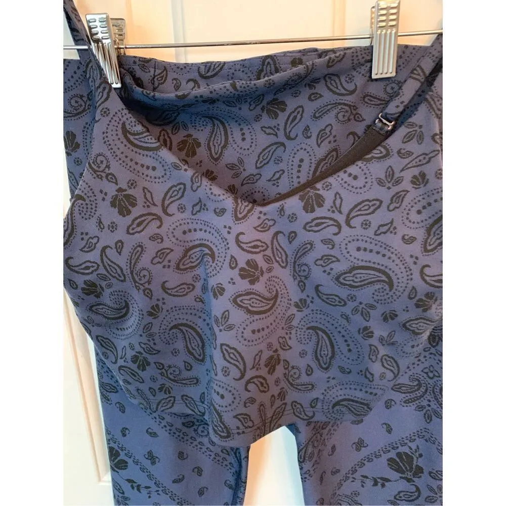 Athleta work out outfit and pants size small blue - Image 2