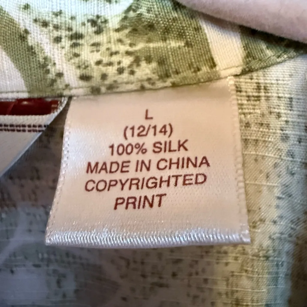 Tommy Bahama Olive Leaf Print Shirt - Image 5