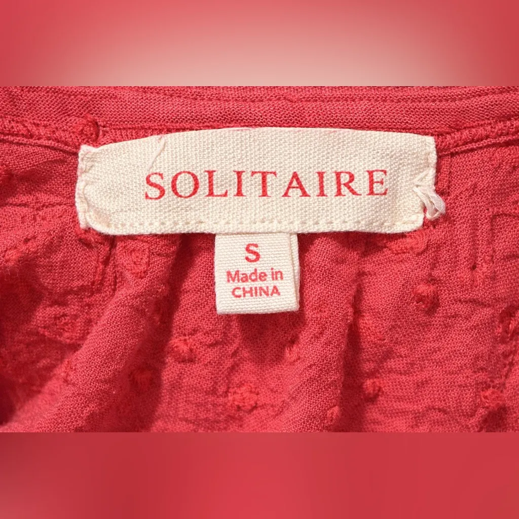 Solitaire Coral Embroidered Swiss Dot Blouse Size Small - Image 3
