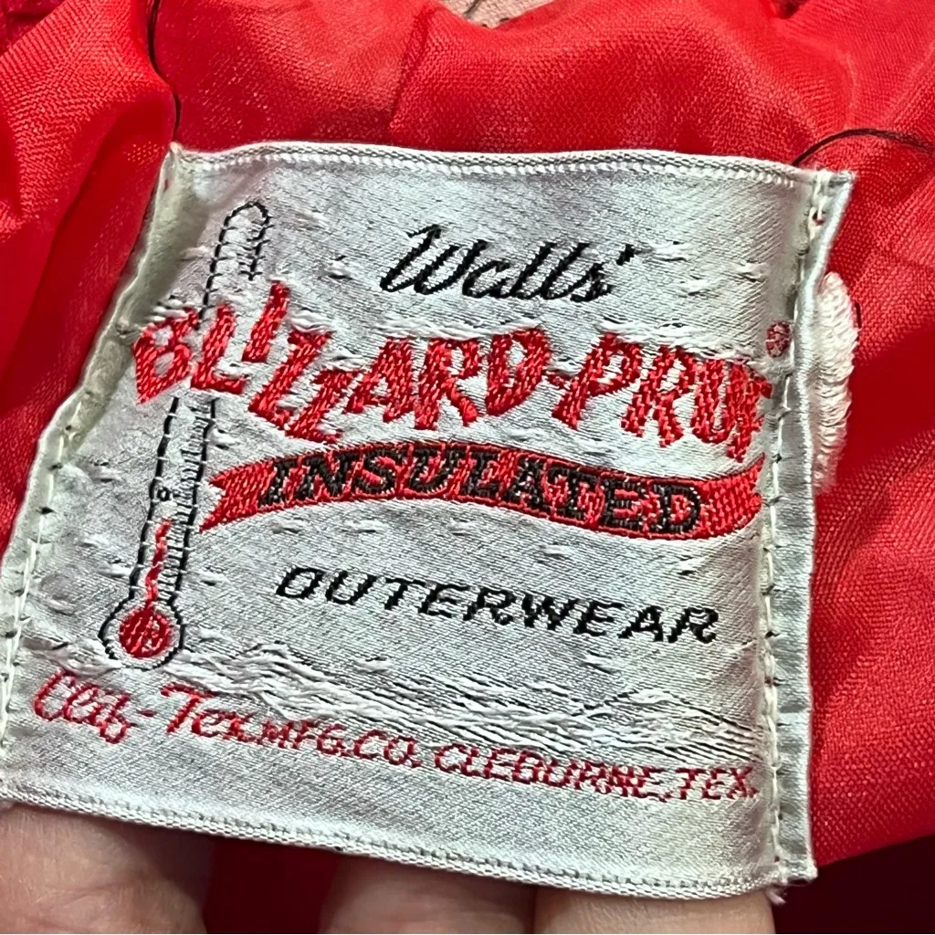 Vintage Walls blizzard pruf insulated Red coveralls Jumpsuit size 12 unisex - Image 2