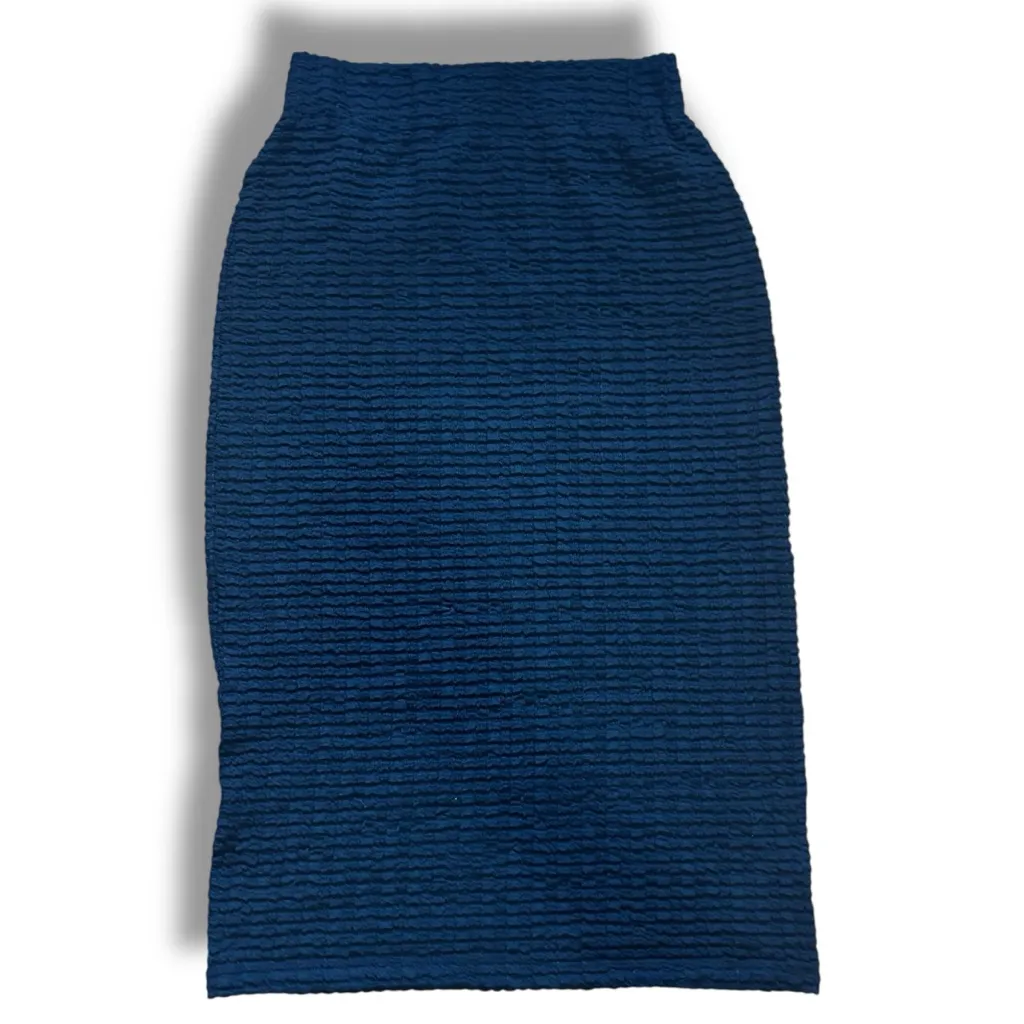 Vince Black 2-Piece Top & Midi Skirt Set – XS - Image 8