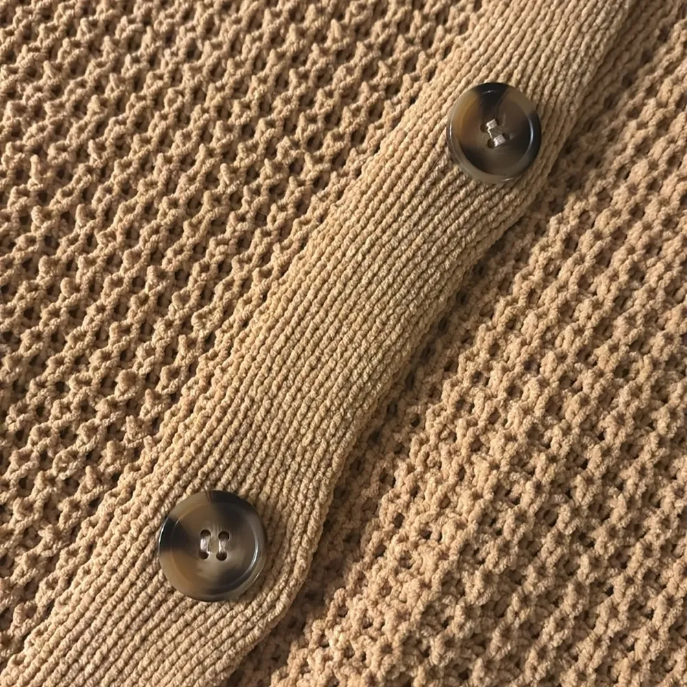 Moon & Madison Gold Cardigan - Image 4