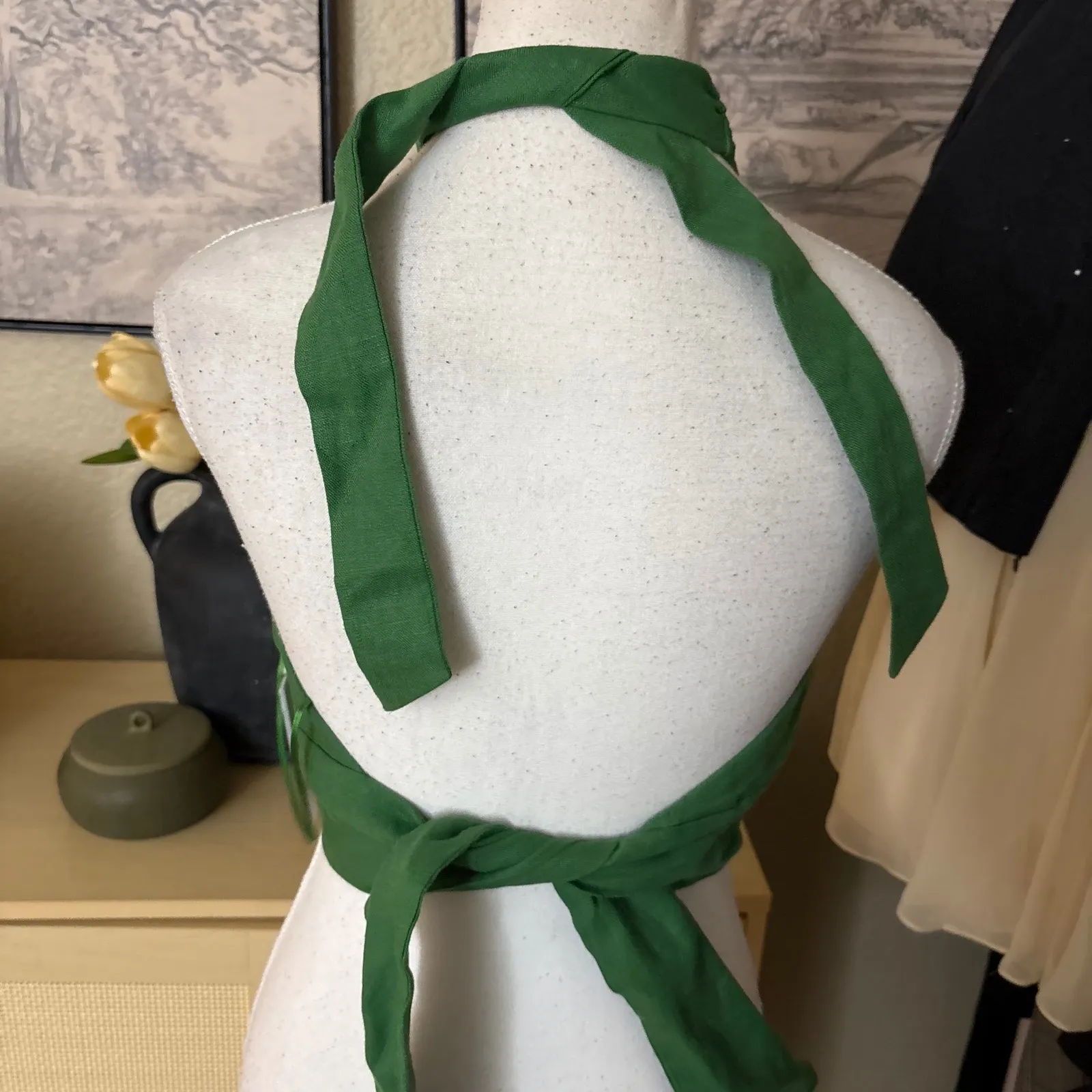 REFORMATION Linen Tulin Top Halter in Kelly Green - Image 8