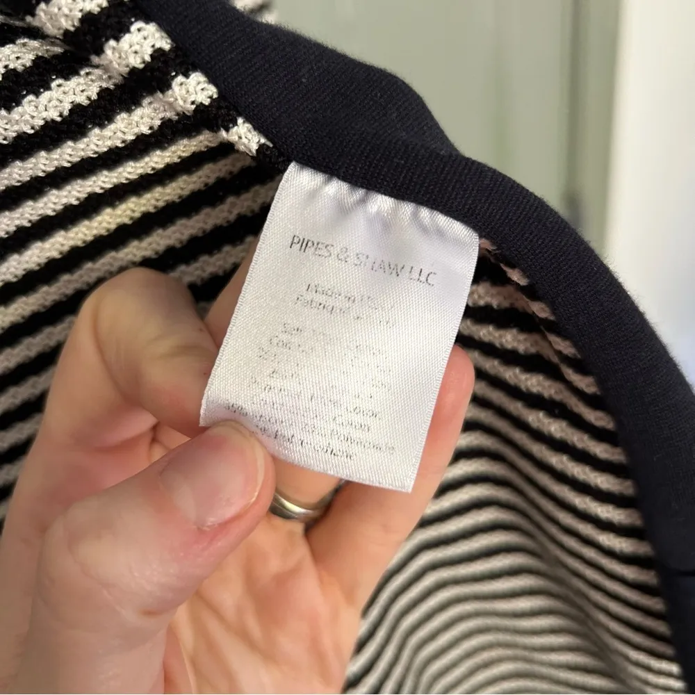 Veronica Beard Black, White and Green Horizontal Striped Chevron Blazer - Image 3