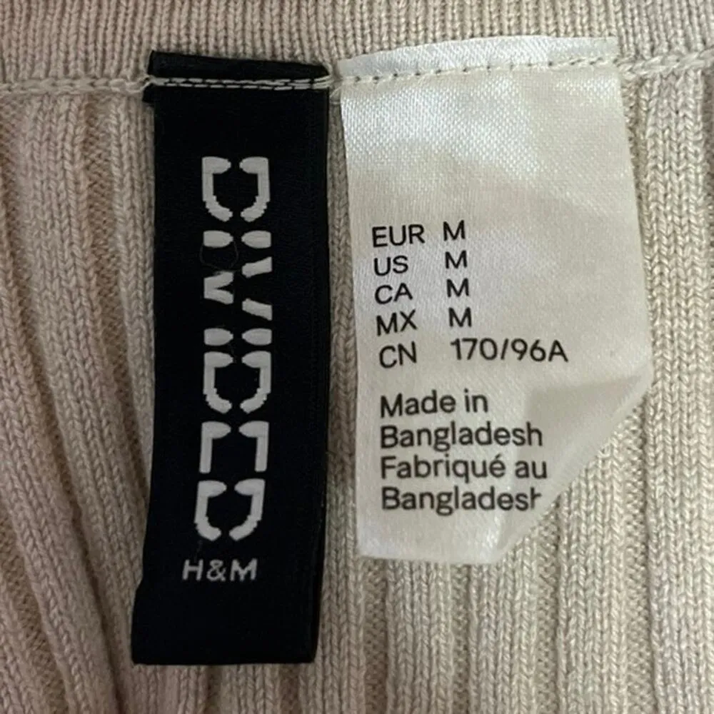 Divided H&M Beige Ribbed Polo Knitted V-Neck Collar Long Sleeve Crop Top Sz M - Image 4