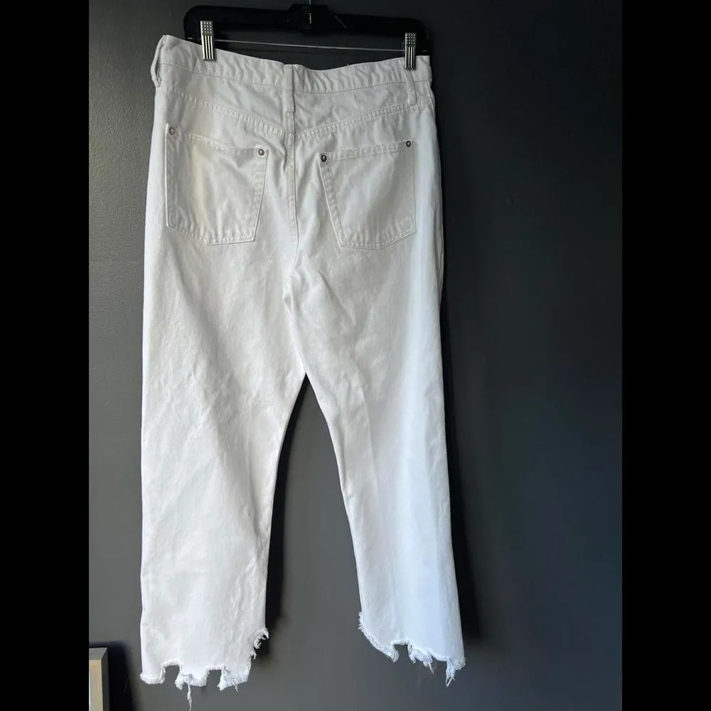 size 29 White Distressed Boyfriend Jeans - Image 4