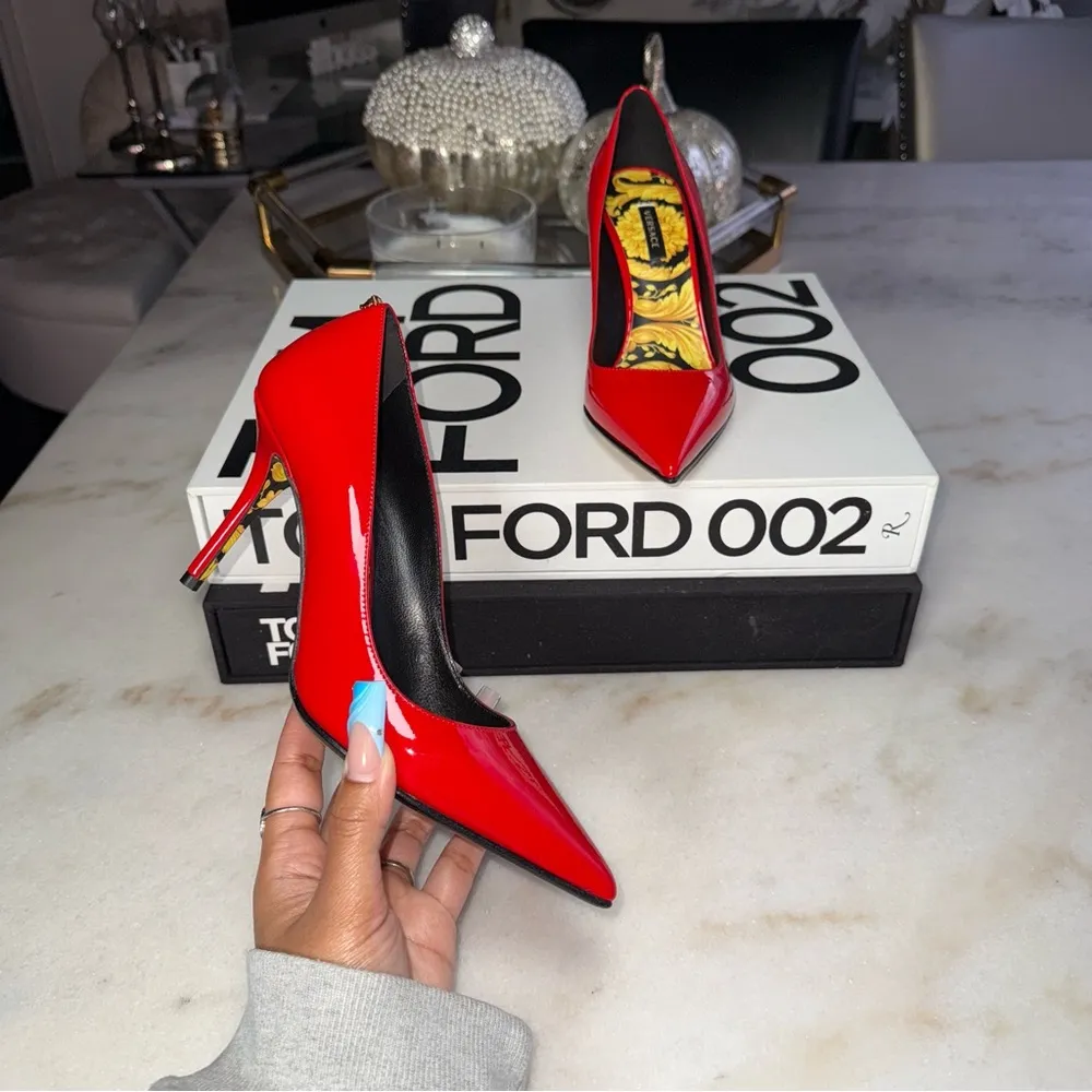 New Versace Barocco Pointy Toe Pump in Patent Red - Image 3