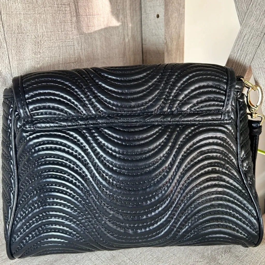 VERSACE PARFUMS WRISTLET are so cute - Image 2