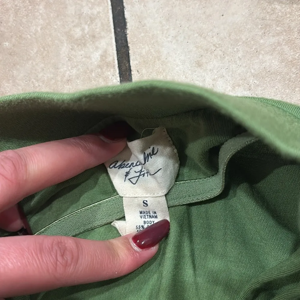 A+F 90’s Y2K Green Tube Top - Image 4