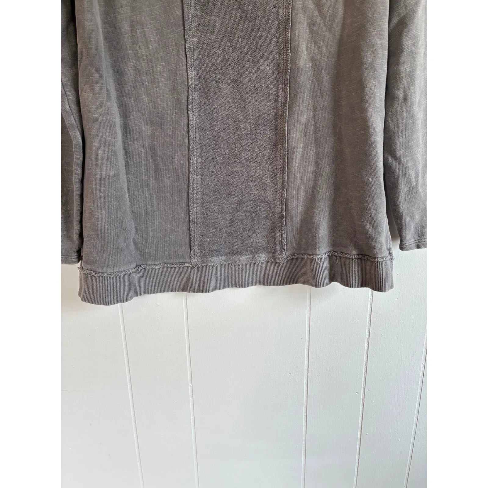 Pilcro Anthropologie Washed Grey Cotton Crew Neck Long Sleeve Sweatshirt M Gray Size M - Image 3