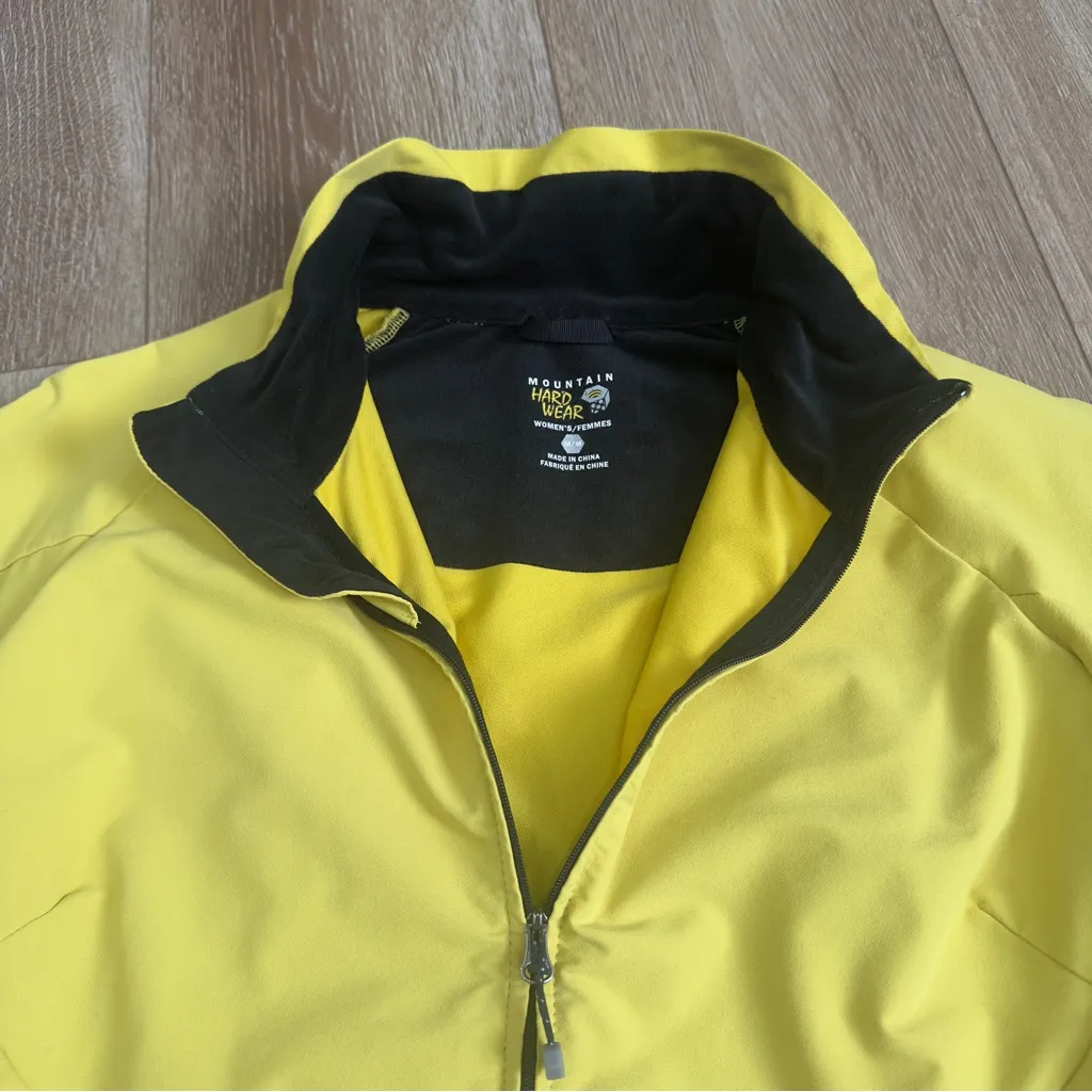 Mountain Hardwear Front Zip Jacket Women’s Size Medium Yellow - Image 2