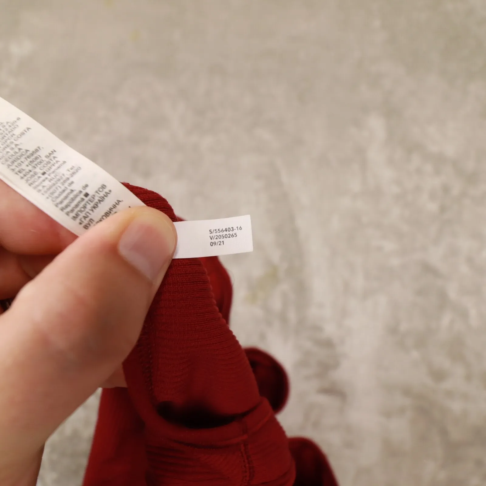 ATHLETA Women's Burgundy Red Aurora‎ Crop Rib Tank V-Neck size 1X style 556403 - Image 4