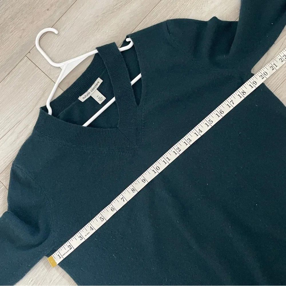 Autumn Cashmere Sweater cutout vneck womens Teal (xsmall) quiet luxury winter - Image 3