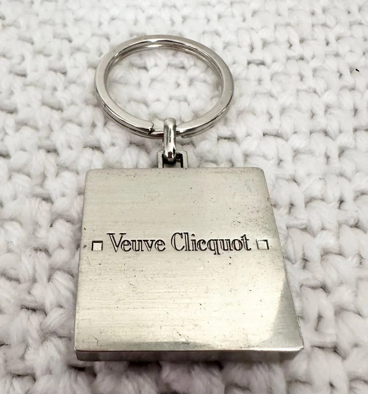 Veuve Cliquot Steel Orange Enamel Square Prestige Line Souvenir Keychain Ring Silver - Image 2