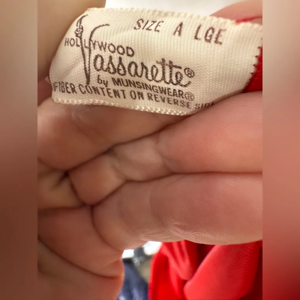 vintage vassarette Red Slip Skirt Knee Length Lace‎ Trim Large - Image 5