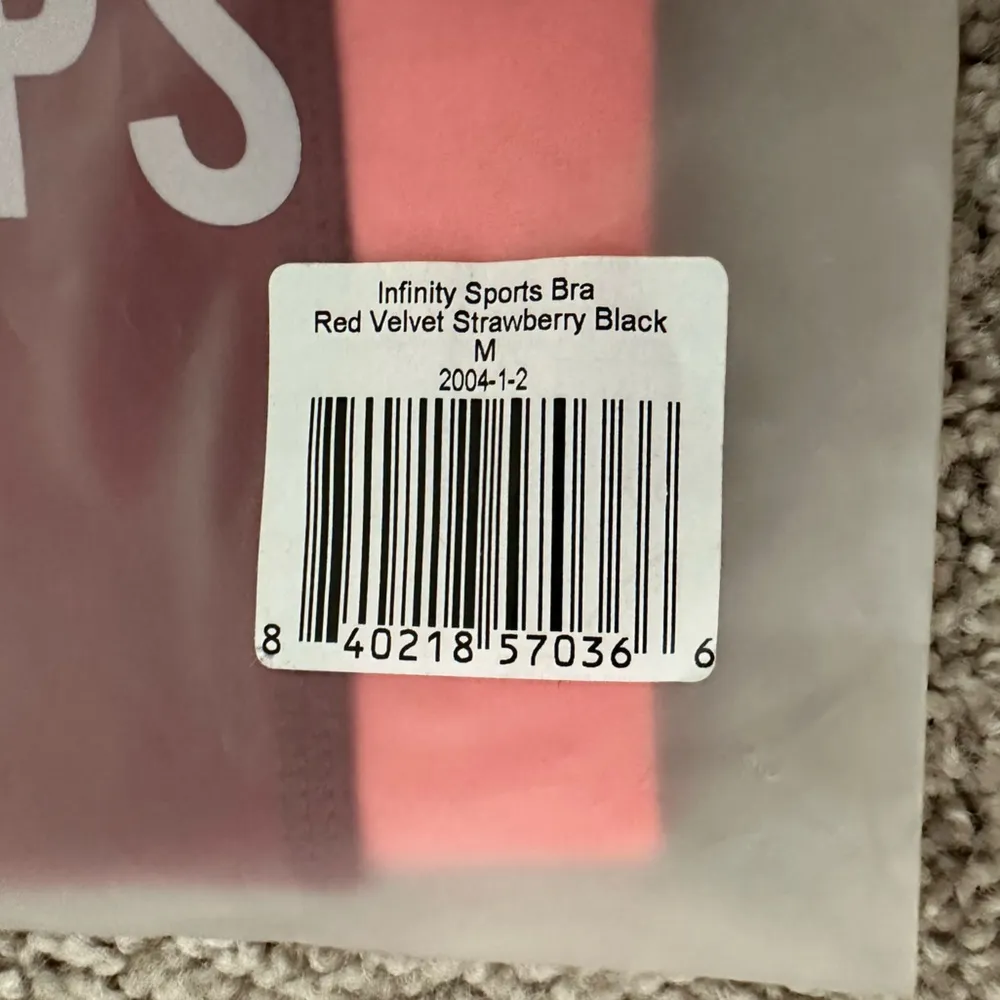 NWT  Infinity Sports Bra, M, Red Velvet/Strawberry/Black - Image 3