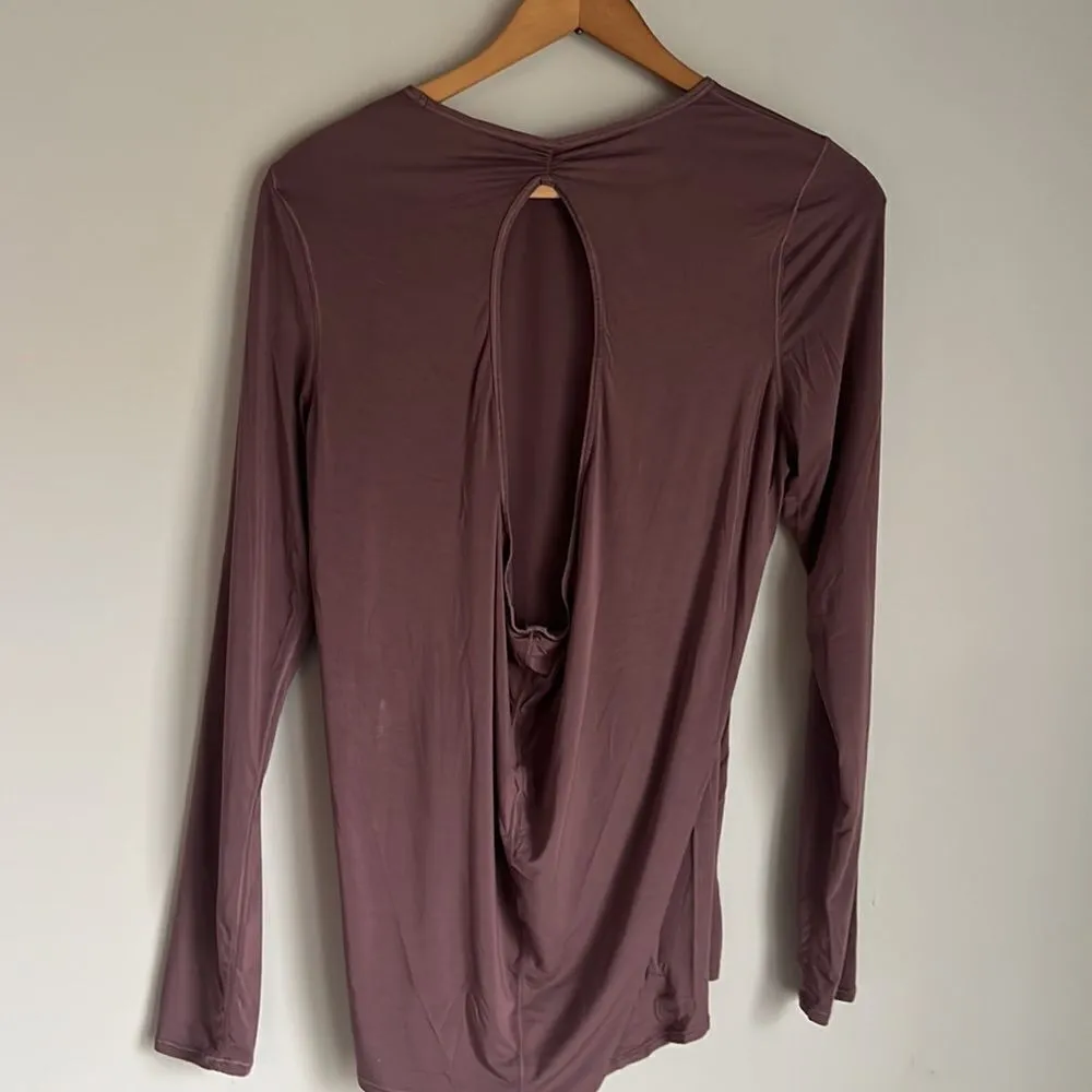 Lululemon Timeless Twist Long Sleeve top - Image 3