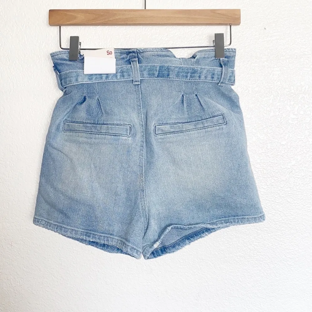 SO High Rise Vintage Stretch Light Wash Paperbag Mom Shorts - Image 5