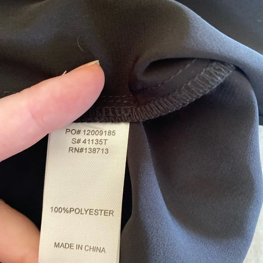 Doe & Rae black scallop detail top S - Image 5