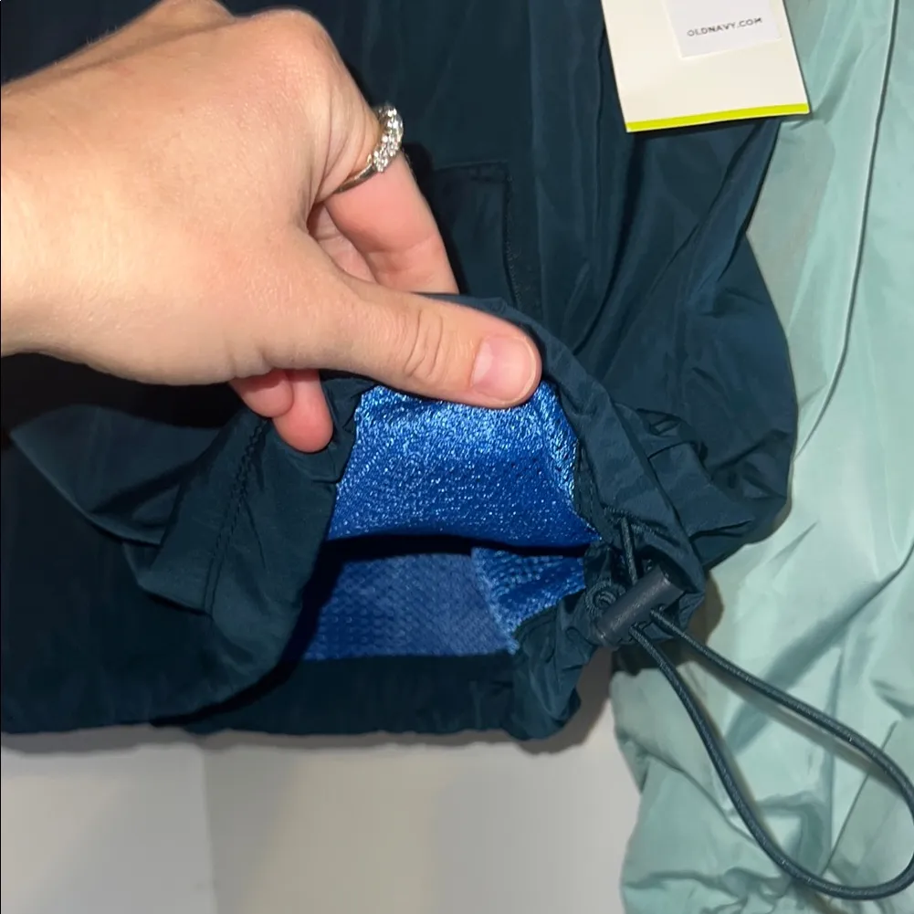 NWT Old Navy Dark Blue and Light Blue Jacket - Image 6