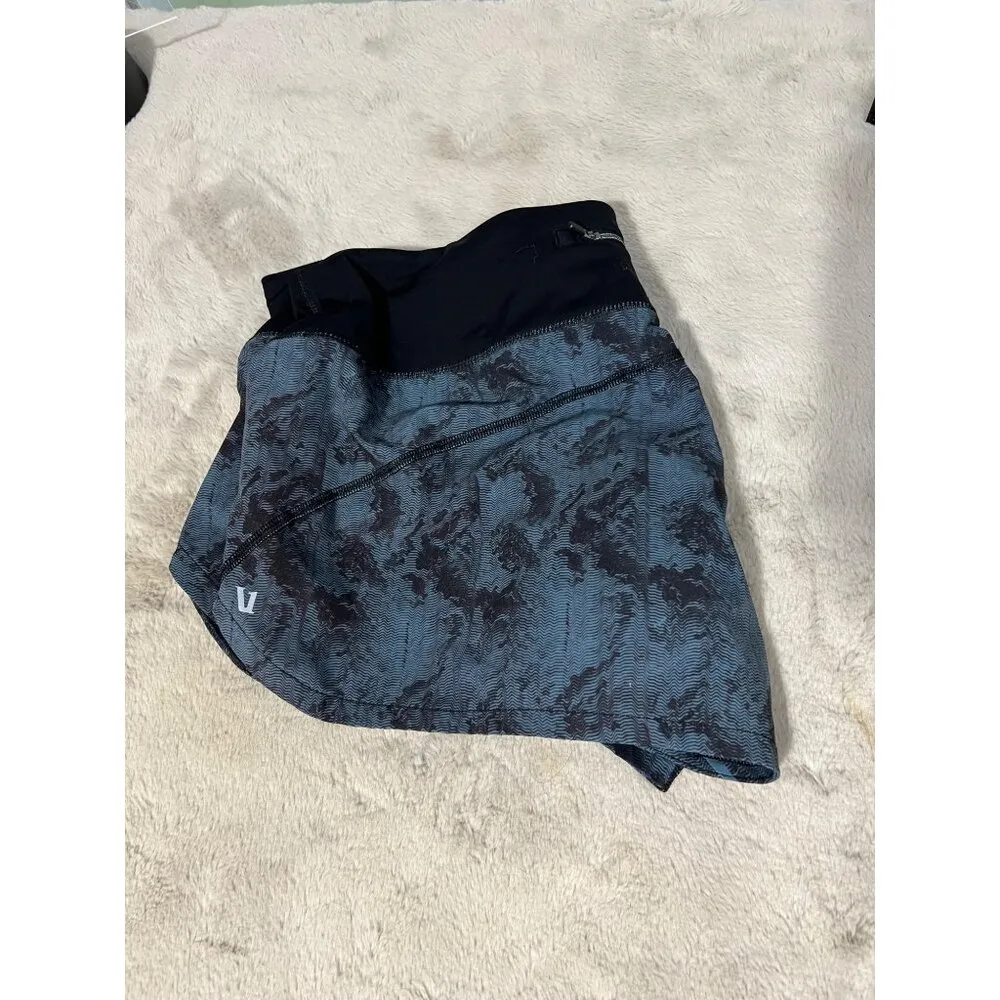 Vuori Womens Large Running Shorts With Black Waistband & Blue Marble Print - Image 9