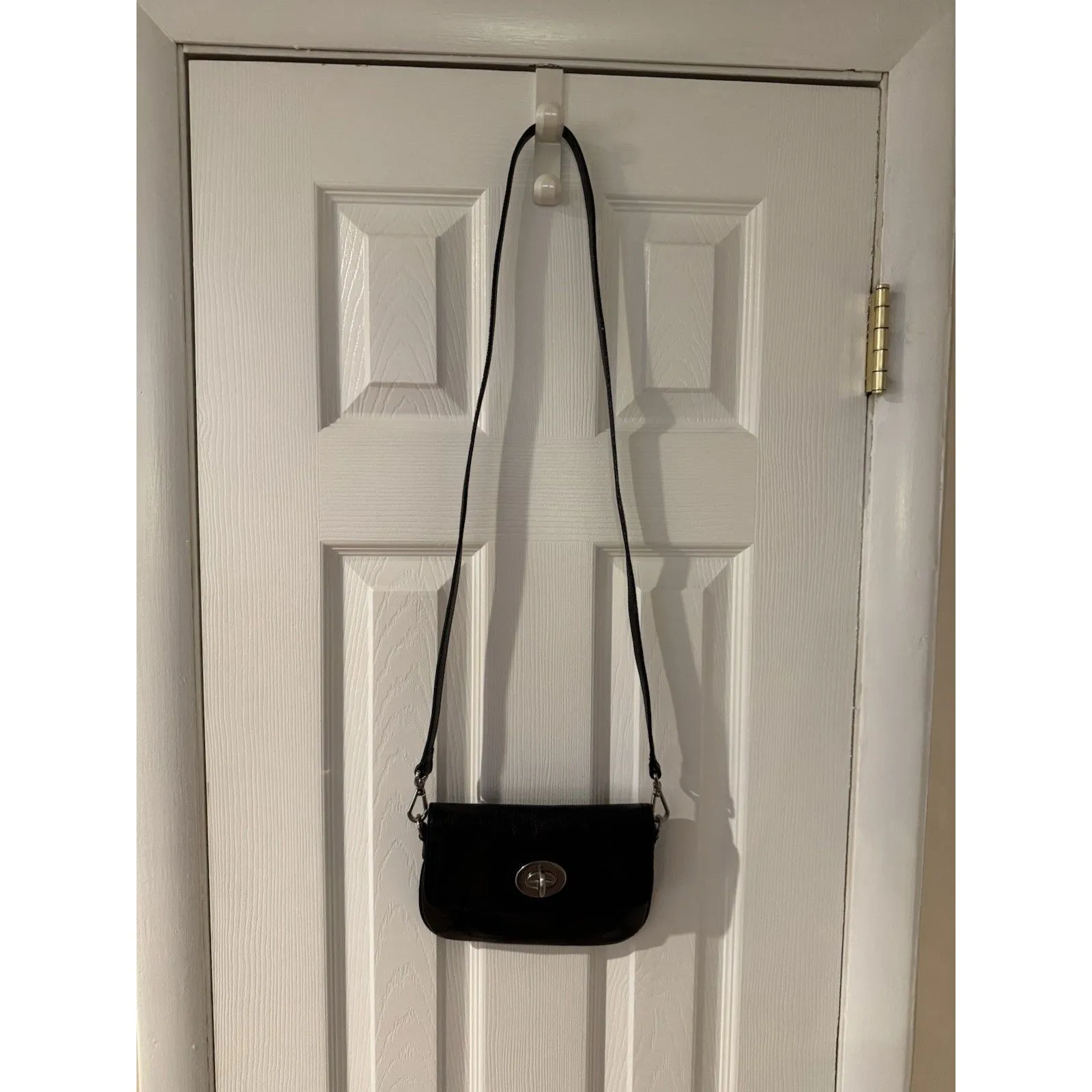 HALOGEN Shoulder Bag LEATHER Black Crossbody removable strap turn lock - Image 14