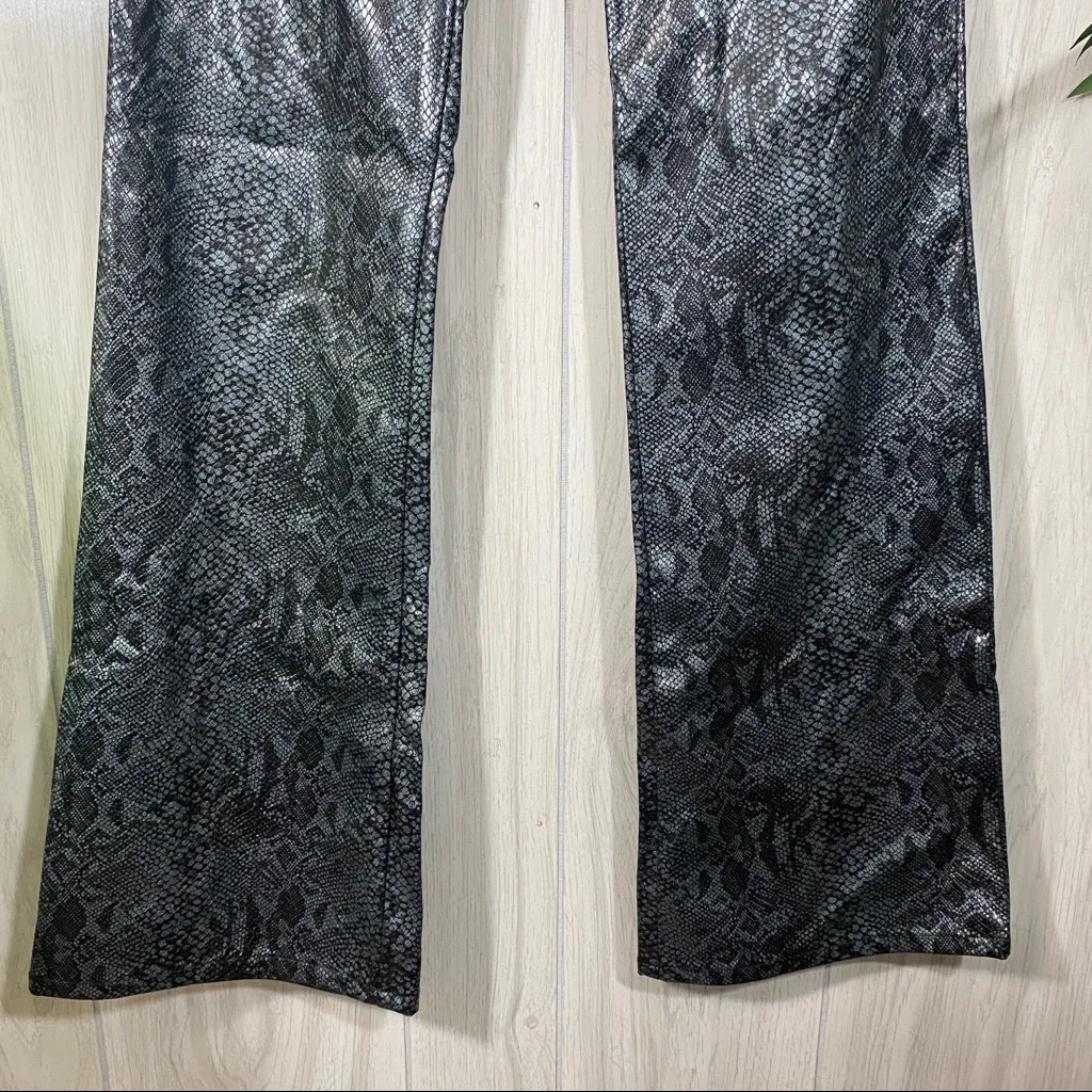 Paris Blues Faux Leather Snake Print Flare Pants size 3 - Image 4