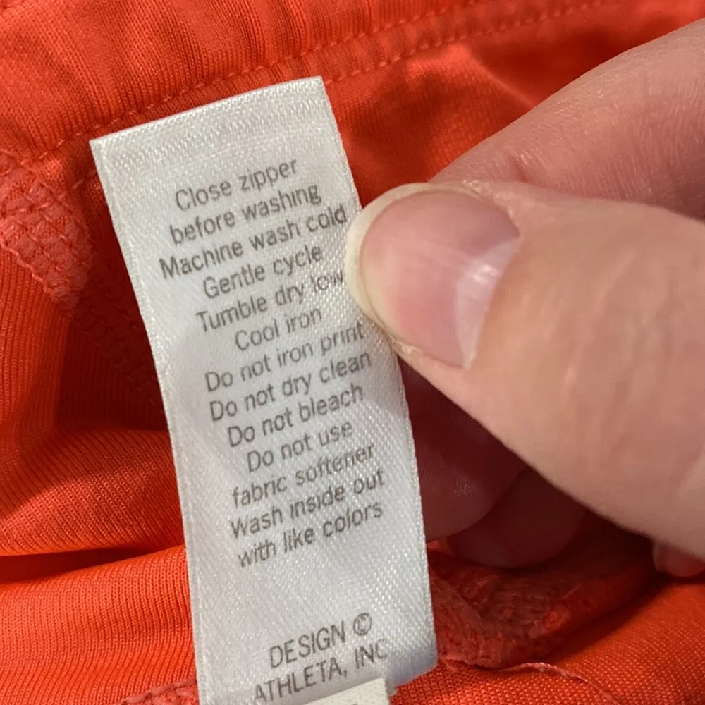 Athleta Sonar Capri tights leggings in a neon orange hue size S - Image 14