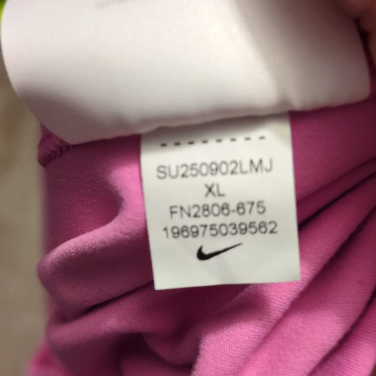 Nike One Playful Pink Fitted Dri Fit Cropped Tank Top Size XL - Image 6