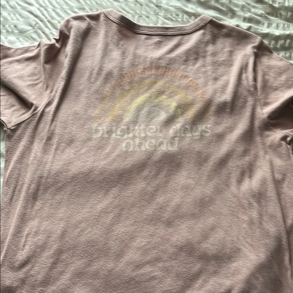 Old Navy Pink T - Image 2