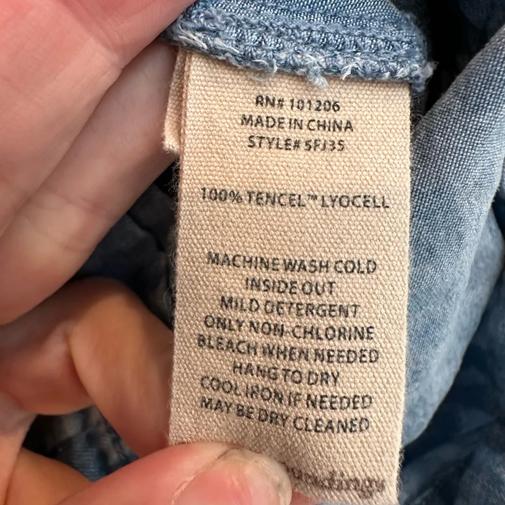 Soft Surroundings Button Down Denim Cheetah Print Roll Tab Blouse Plus Size 2X - Image 13