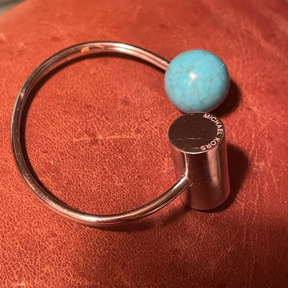 Michael Kors Silver and Turquoise Bracelet - Image 9