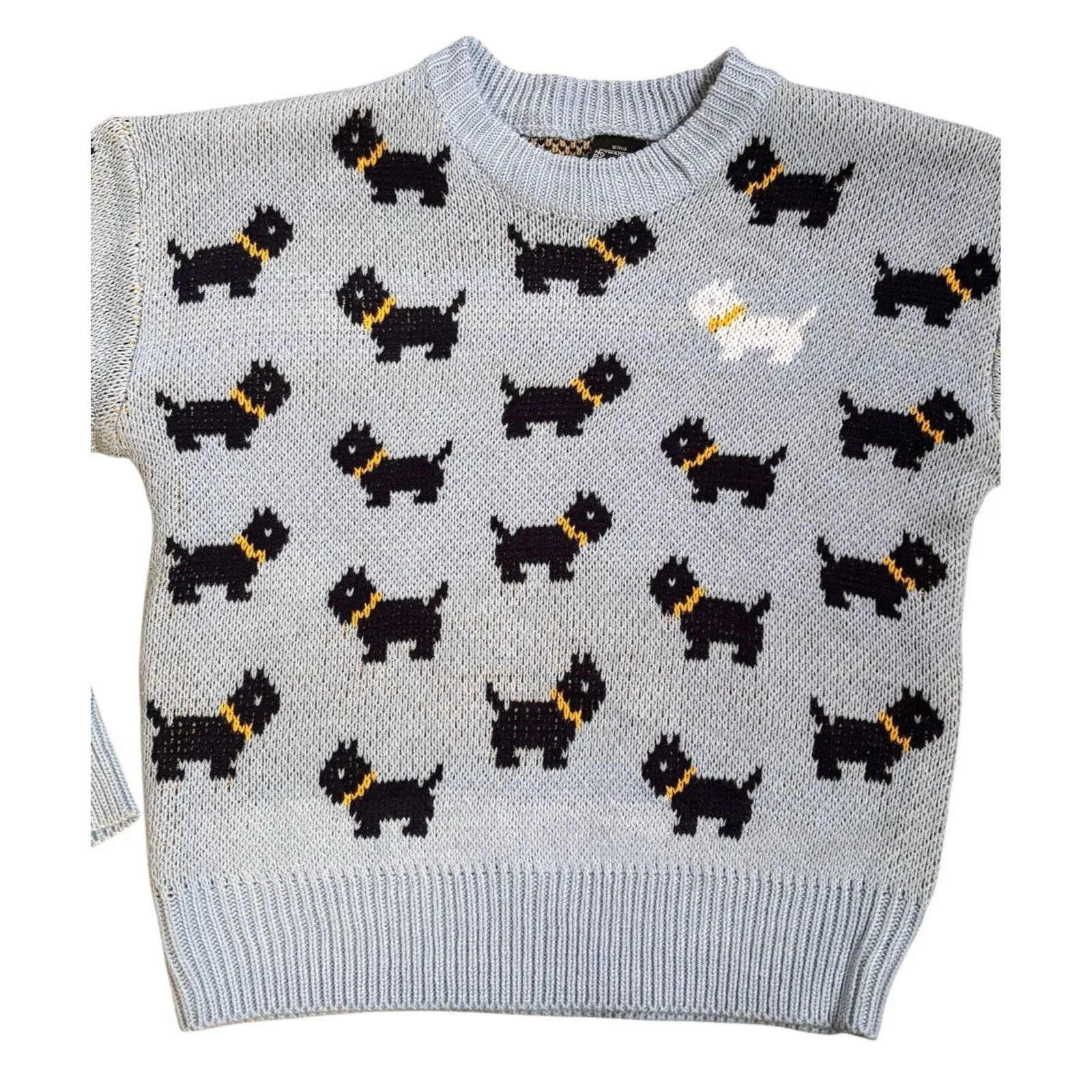 Netflix Original Official Stranger Things Scotties Erica Season 5 Sweater Medium - Image 2