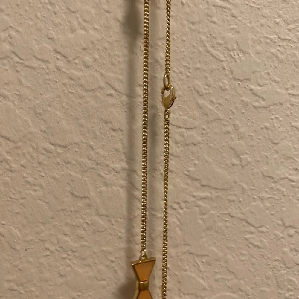 Pink bow necklace - Image 4