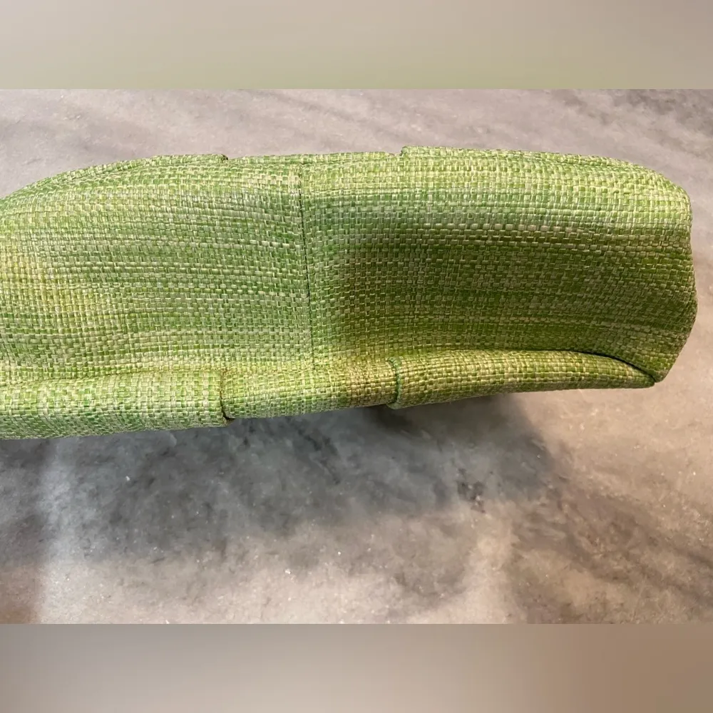 Francesca’s Florence Pleated Wood Frame Clutch Interior Pocket Green - Image 3