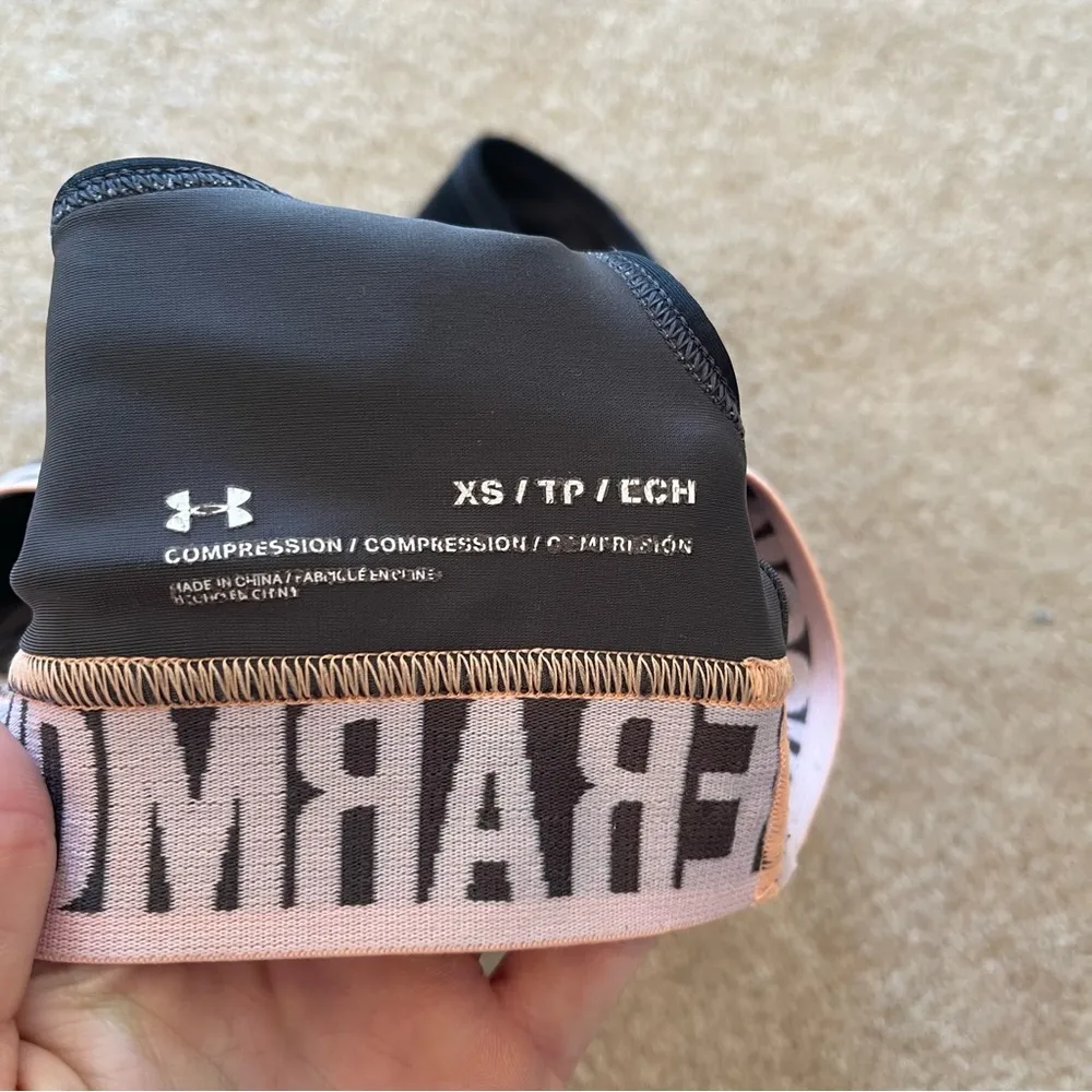 Under Armour Padded Patterned Sports Bra - Image 5