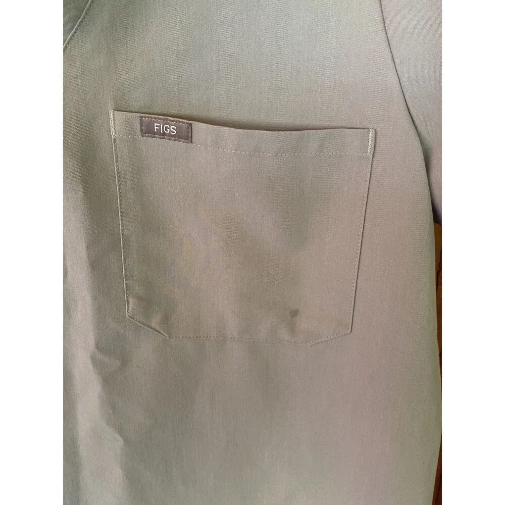 Figs scrub top woman size large - Image 2