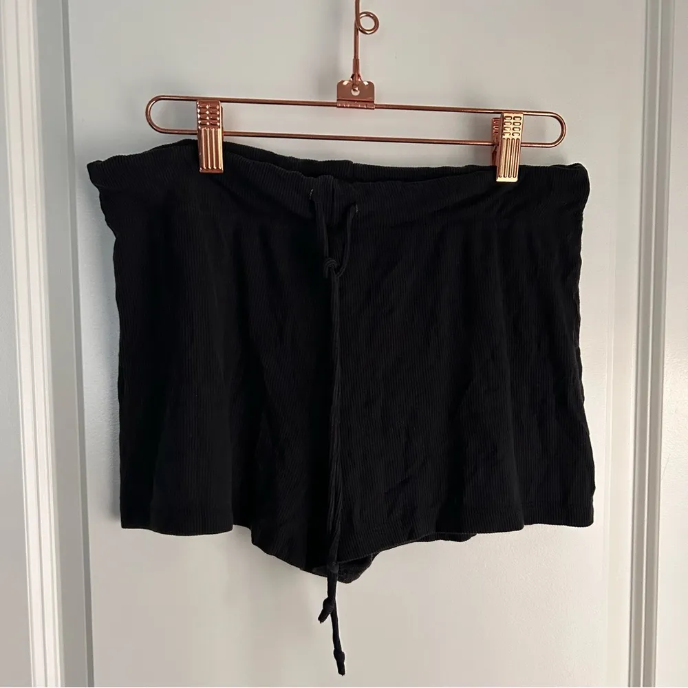 Hanky Panky Black drawstring super soft lounge wear sleep wear Eco Rib Short - Image 4