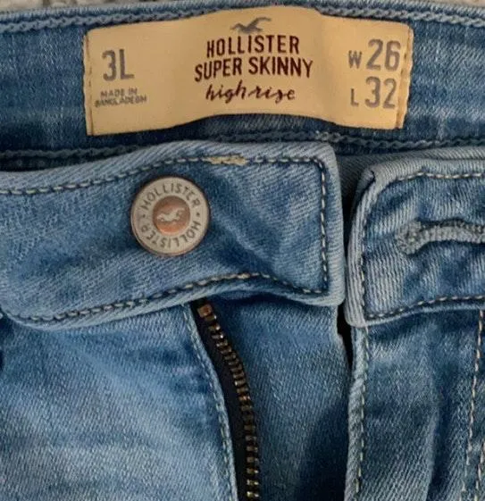Hollister Jeans - Image 2