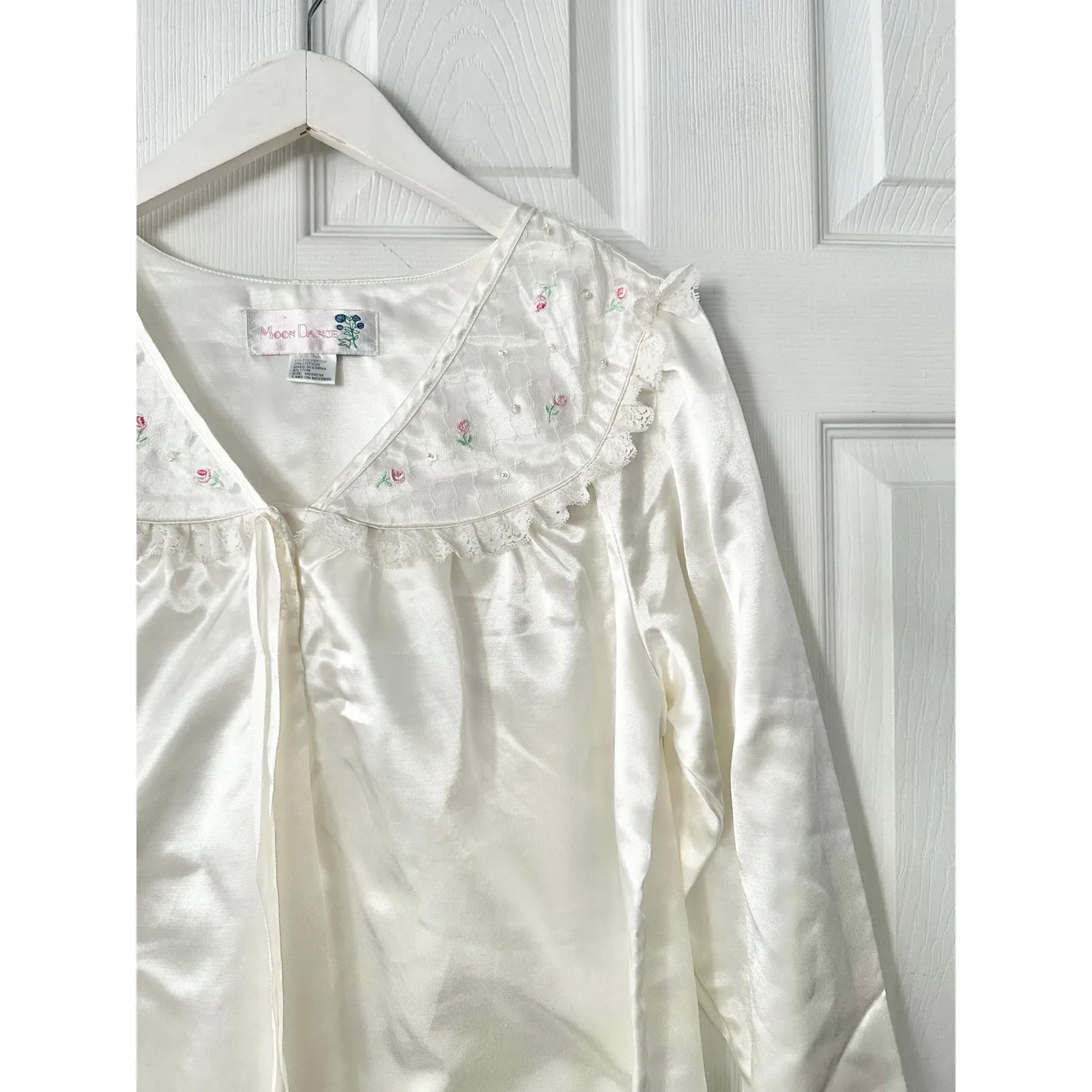 Moon Dance Vintage Ivory Satin Edwardian Full Length Floral Lace Nightgown M White Size M - Image 7