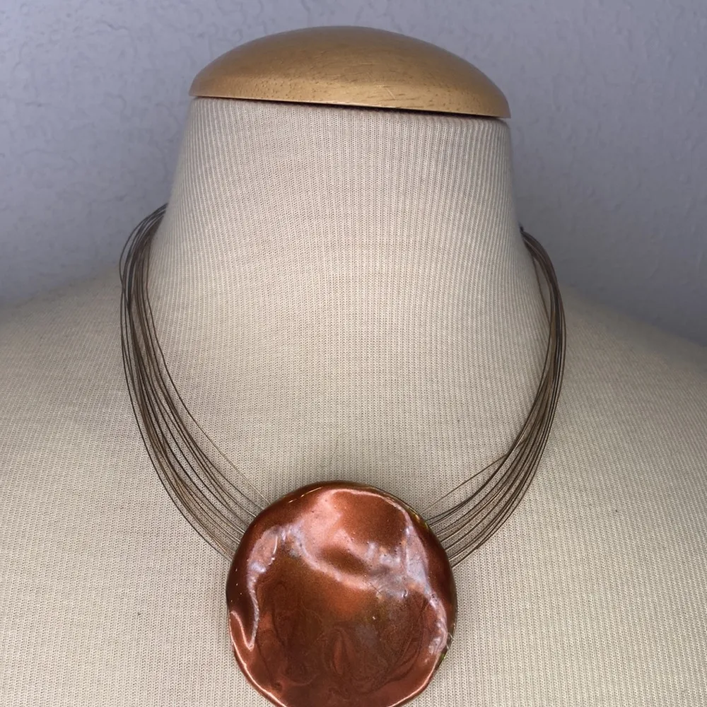Chico’s Copper Disc Wavy Enamel Pendant Thin Multistrand Wire Chain EUC OS Short - Image 2