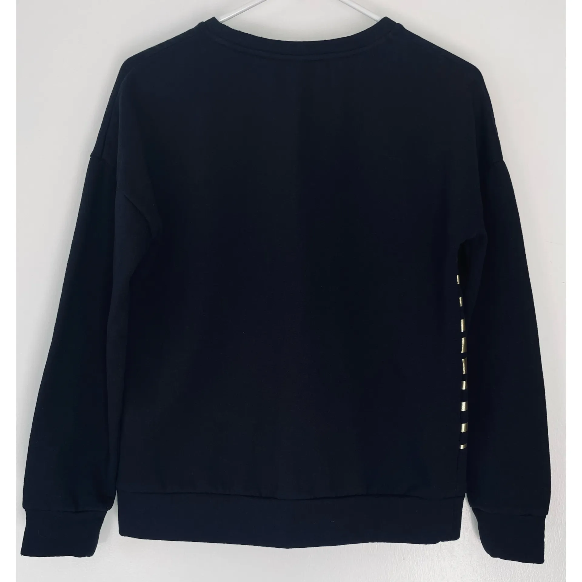 Fabletics Metallic Gold Snowshoe Pullover - Image 6