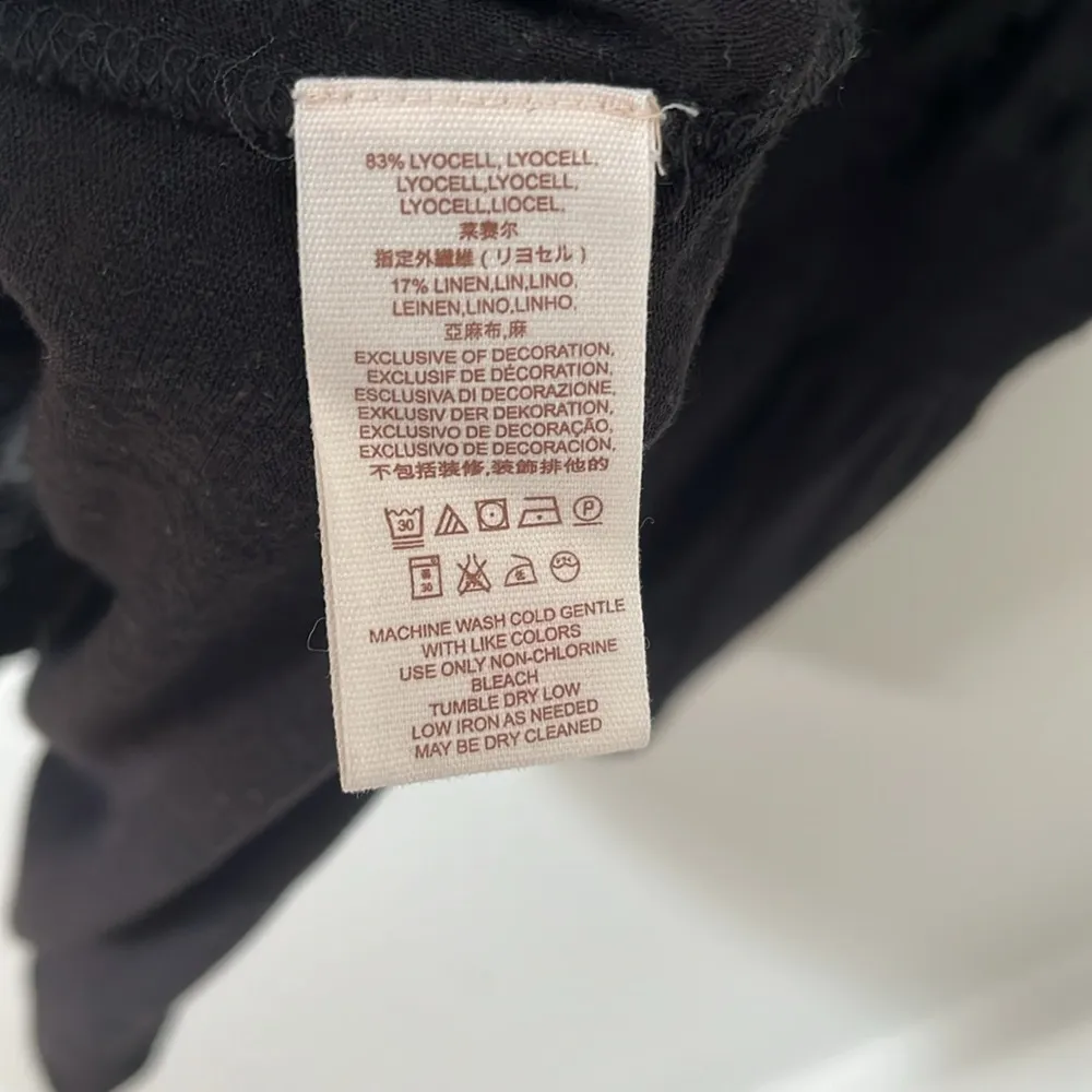 Free People black tank in size Large - Image 6