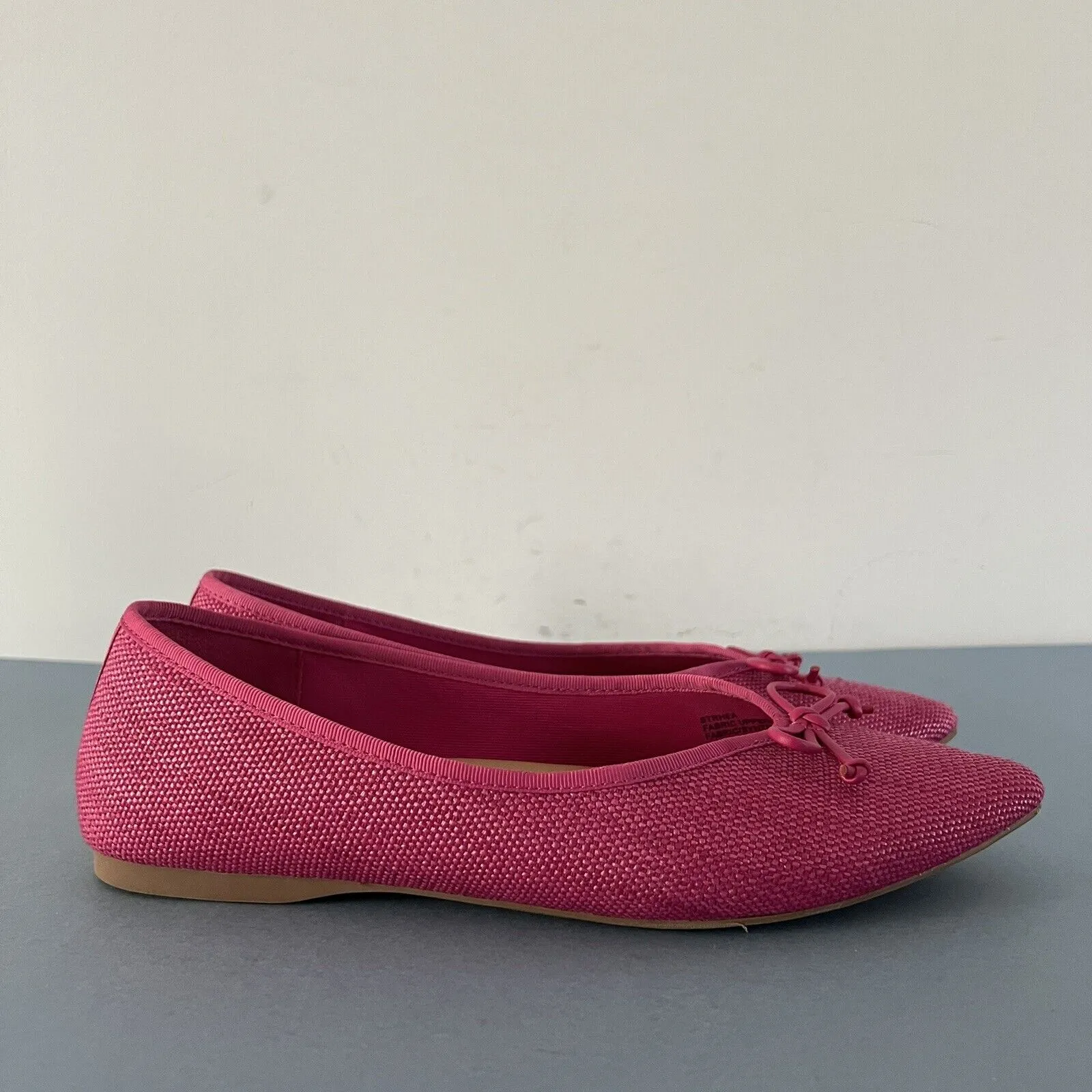 Birdies The Goldfinch Raspberry Raffia Bow Ballet Pointed Toe Flats - Image 4