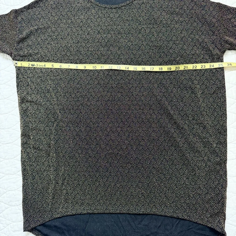 LuLaRoe Black Gold Metallic Irma Oversize Tunic Holiday Sparkle 1/2 Sleeve M NWT - Image 9