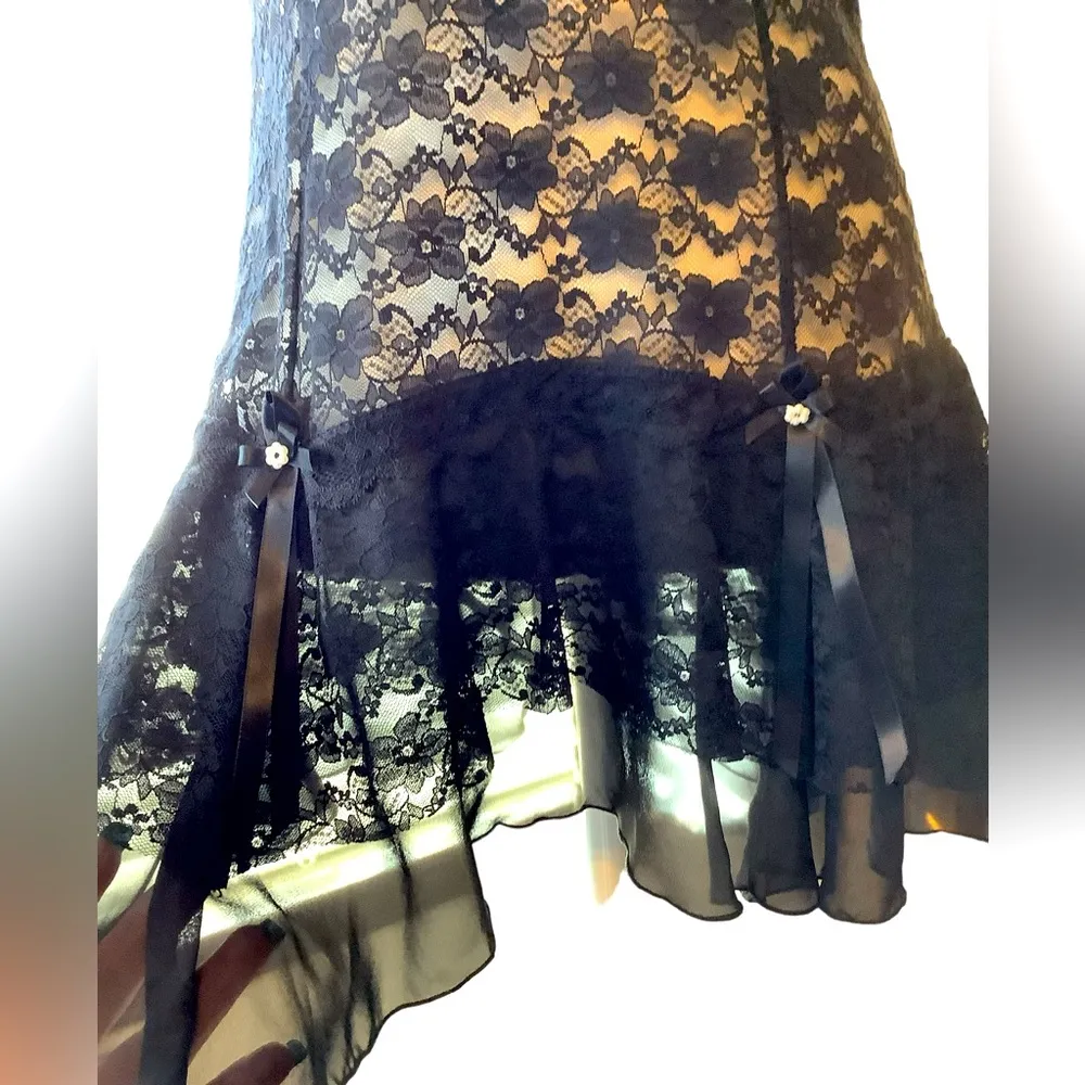 by Jonquil for Nordstrom Ladies Chemise. ❤️ - Image 3