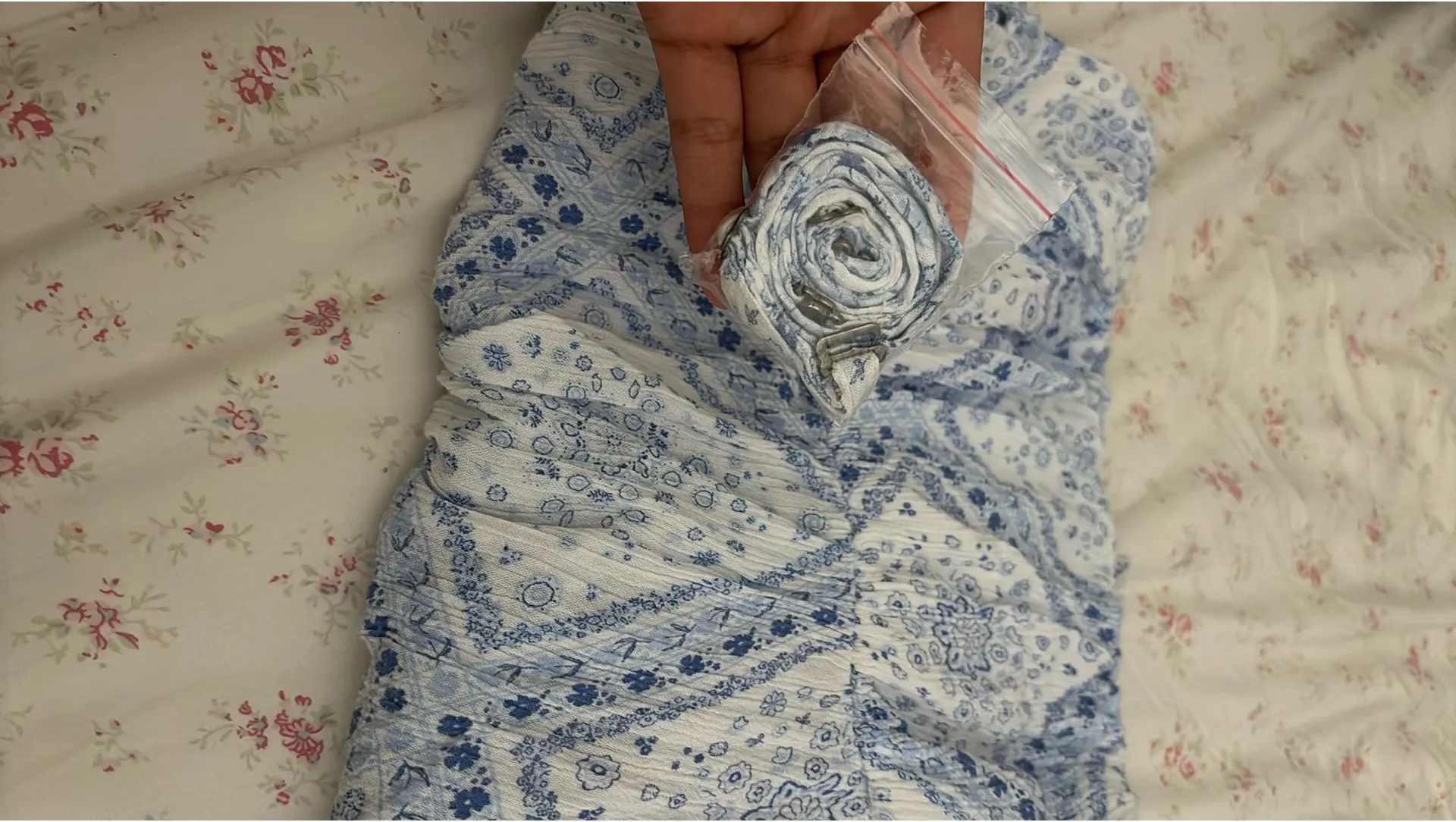 Hollister Strapless Bandana Top - Image 3