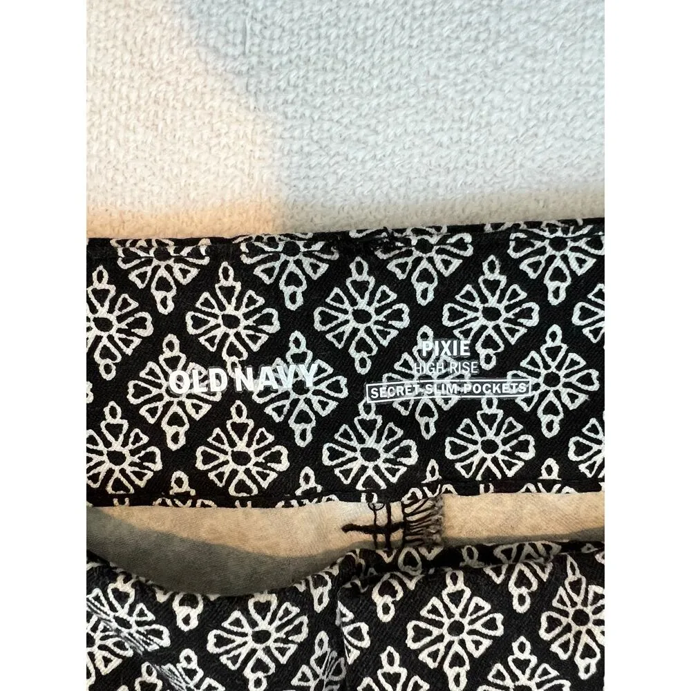 Old Navy Pixie High Rise Geometric Print Straight Leg Pants Size 4 - Image 6
