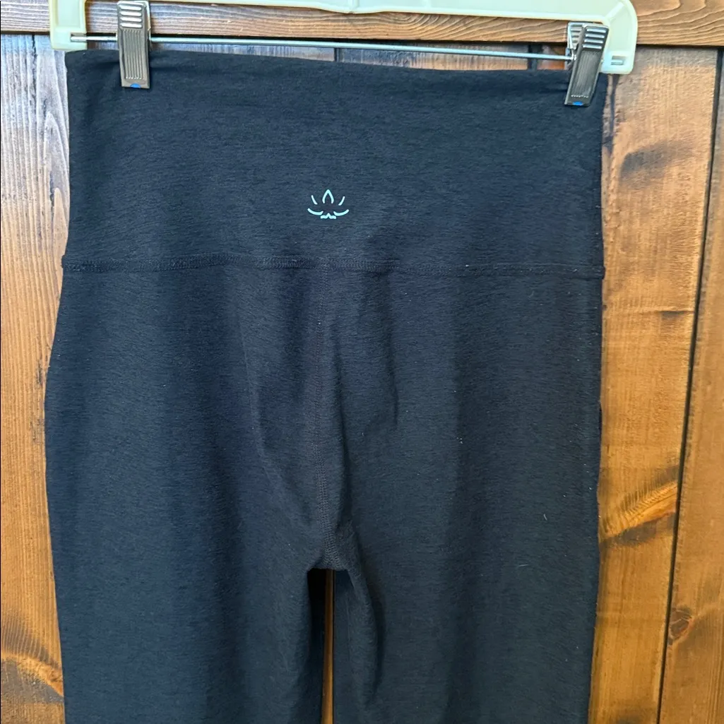 Beyond Yoga Women's Spacedye Laid Back Pant, Darkest Night, Size L - Image 4